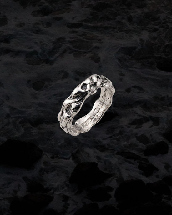 Anillo Materia