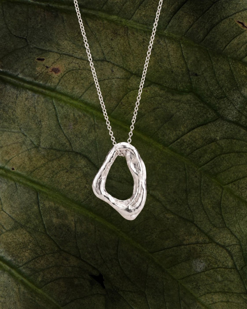 Collar Órbita