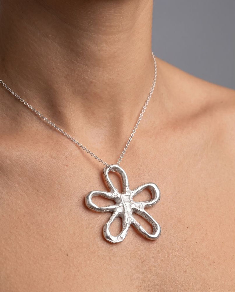 Collar Cerezo